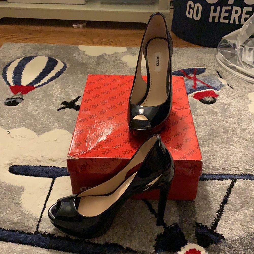 Navy heels - Picture 2 of 4